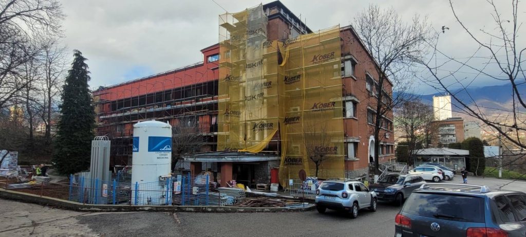 587232595_25094833416792701_8495055408365277900_n